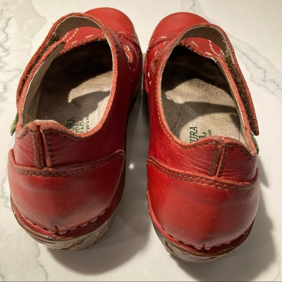 EL NATURALISTA Sz 37 Leather Mary Jane Hook & Loop Closure Rubber Sole Shoes - Picture 7 of 14
